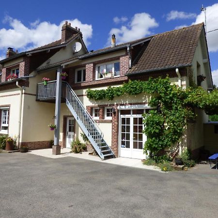 La Fontainoise Bed & Breakfast Fontaine-sur-Somme Luaran gambar